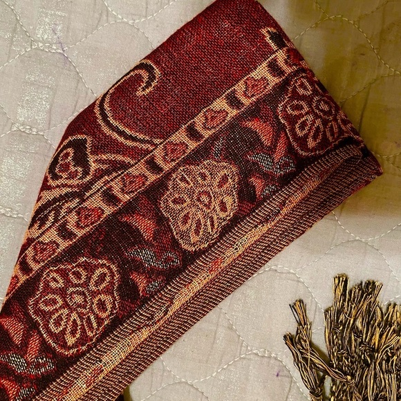 VINTAGE PASHMINA/SCARF/WRAP-METALIC PAISLEY~NWT - Picture 1 of 10